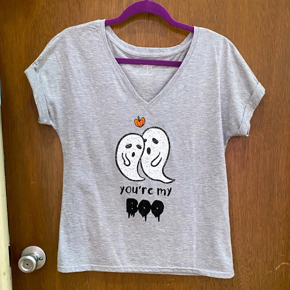 "You’re my boo" v-neck